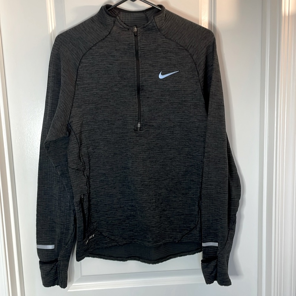 Nike Dri-Fit 1/2 zip lightweight jacket